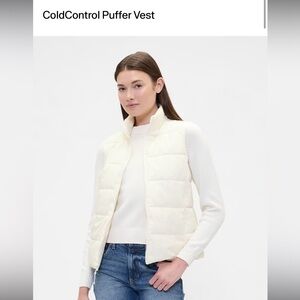 NWT GAP White Quilted Puffer Vest